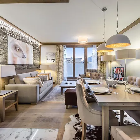 Elegant Avec Acces Facile Aux Pistes, Parking Et Salle De Fitness - Fr-1-562-23 Apartment